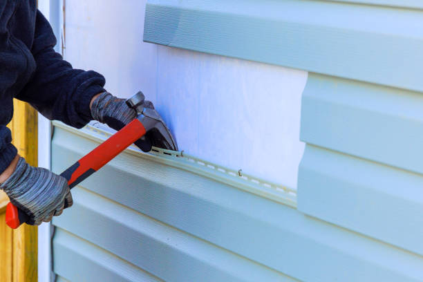 Reliable Siding Inspection contractor in Williamsburg, IN by Creative Siding